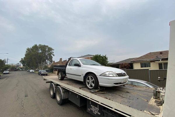 Car and vehicle towing service